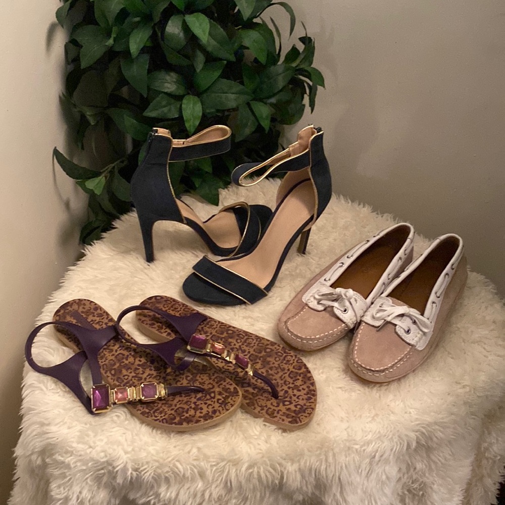 Bundle of Shoes